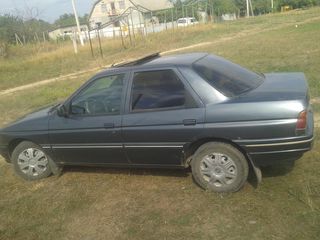 Ford Orion foto 3