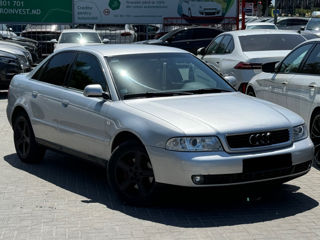 Audi A4 foto 5