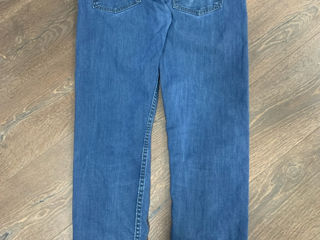Blugi Levi’s  foto 5