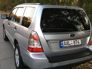 Subaru Forester foto 2