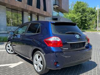 Toyota Auris foto 2