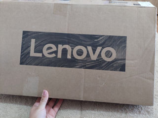 Laptop Lenovo foto 2