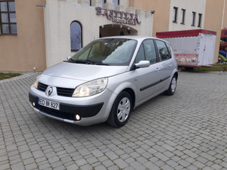 Renault Scenic foto 2