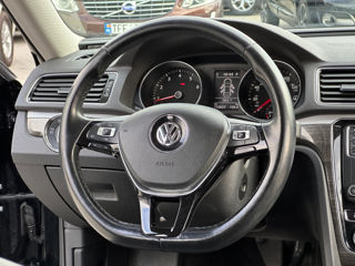 Volkswagen Passat foto 9