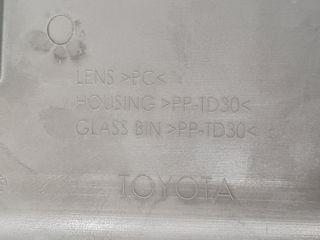 Lampă plafon Toyota Auris foto 4