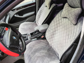BMW 3 Series foto 14