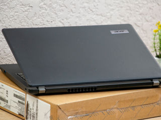 Acer TravelMate P14/ Core I7 10510U/ 16Gb Ram/ 500Gb SSD/ 14"  FHD IPS!! foto 13