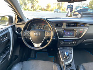 Toyota Auris foto 12