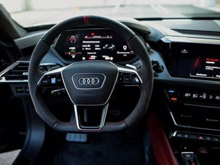 Audi e-tron foto 9