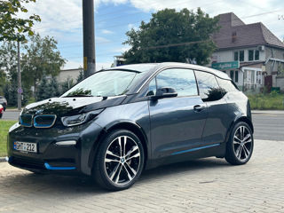 BMW i3 foto 1