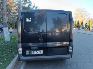 Opel Vivaro foto 4