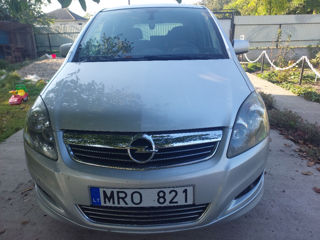 Opel Zafira foto 5