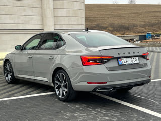 Skoda Superb foto 3