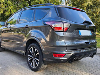 Ford Kuga foto 4