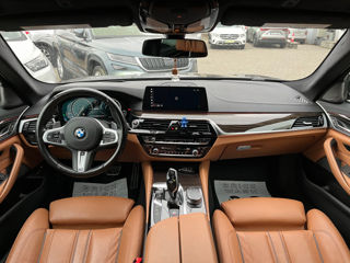 BMW 5 Series foto 7