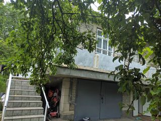 Casa cu 2 nivele in orasul Soroca foto 2