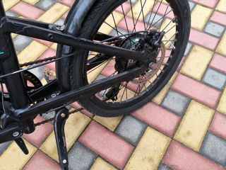 Bicicletă electrică foto 6