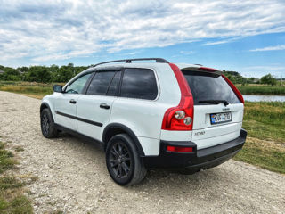 Volvo XC90 foto 3