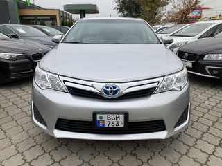 Toyota Camry foto 2