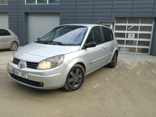 Renault Scenic foto 2