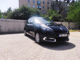 Renault Scenic фото 6