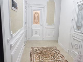 Apartament cu 2 camere, 68 m², Centru, Chișinău foto 7