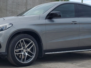 Mercedes GLE Coupe foto 1