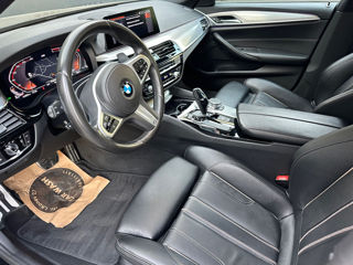 BMW 5 Series foto 6