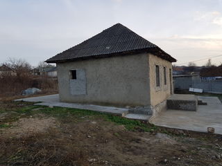 Se vinde casă s.Todiresti la 20km de Chișinău 21.5ari centru satului foto 3