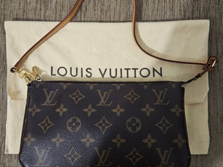 Louis Vuitton Pochette foto 1