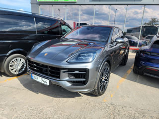 Porsche Cayenne Coupe foto 2