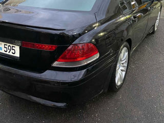 BMW 7 Series foto 3