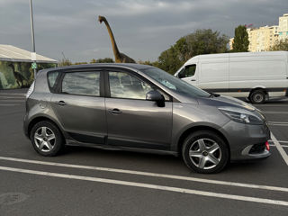 Renault Scenic foto 2