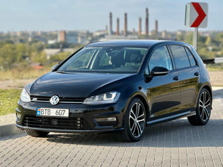 Volkswagen Golf foto 1