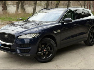 Jaguar F-PACE foto 0