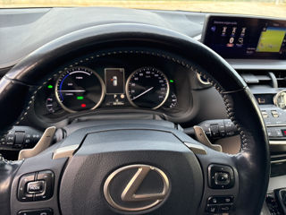 Lexus NX Series foto 9