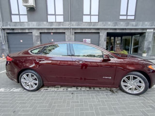 Ford Fusion foto 5