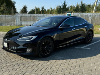 Tesla Model S foto 4