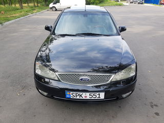 Ford Mondeo foto 7