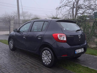 Dacia Sandero foto 4