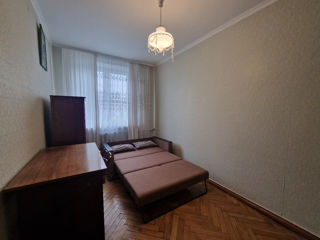 Apartament cu 3 camere, 60 m², Centru, Chișinău foto 2