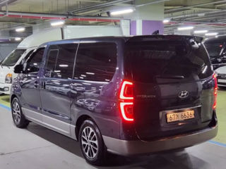 Hyundai Grand Starex foto 2