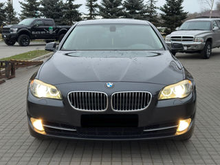 BMW 5 Series foto 3