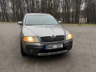 Skoda Octavia foto 2