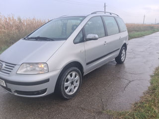 Volkswagen Sharan foto 7