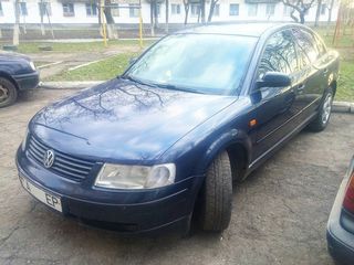 Volkswagen Passat foto 2