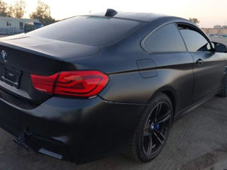 BMW M4 foto 5