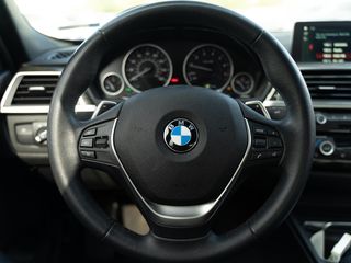 BMW 3 Series foto 9