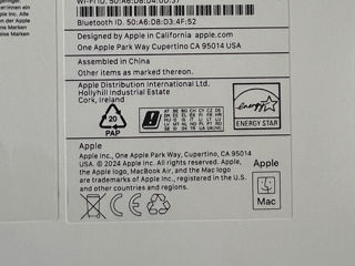 MacBook Air 13.6 8/512gb M3 model 2024 foto 4