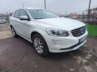 Volvo XC60 foto 3